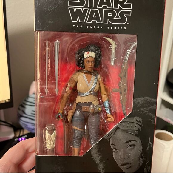 Star Wars The Black Series NEW Jannah Action Figure - Picture 2 of 4